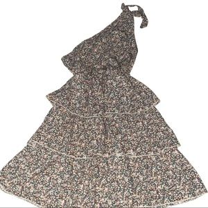 One Shoulder Tiered Hem Daisy Floral Dress . used without tags